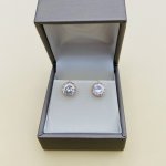 9ct. Gold Twist Design CZ Stud Earrings.