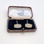 9ct. gold rectangular cufflinks 1930’s.