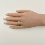 Hallmarked 9ct. Gold Peridot ring.