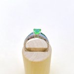 18ct. Gold Tsavorite &amp; Diamond Ring.