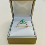 18ct. Gold Tsavorite &amp; Diamond Ring.