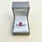 18ct. White Gold Designer Square Set Pink Ring.