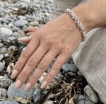 Quality Silver Chain Bracelet with T-Bar Closure. 8" 